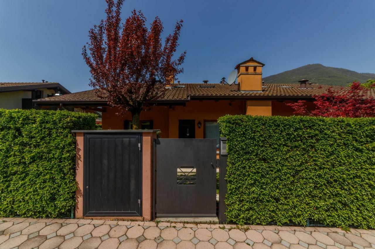 Casa Vacanza Residence Lago Di Endine Monasterolo del Castello Εξωτερικό φωτογραφία
