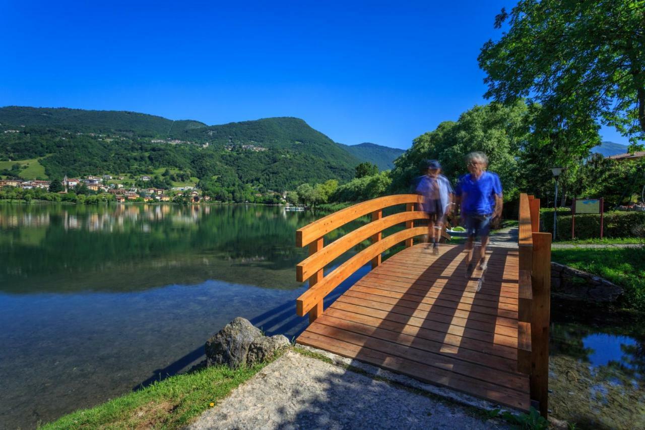 Casa Vacanza Residence Lago Di Endine Monasterolo del Castello Εξωτερικό φωτογραφία